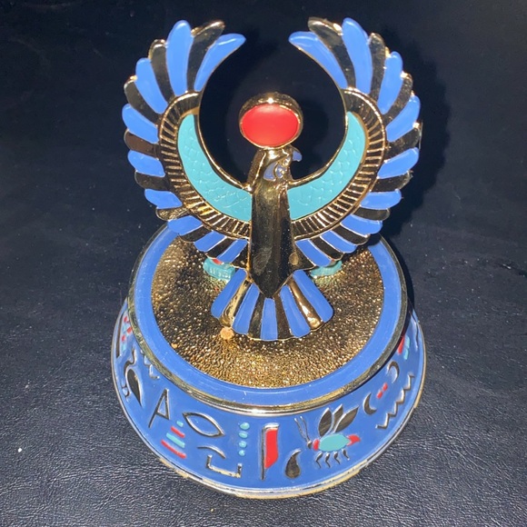 Egyptian Collectible Glass Dome - Picture 4 of 5